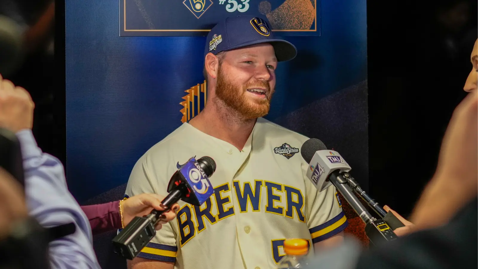 Brandon Woodruff revine în lotul World Series după lupta cu umărul