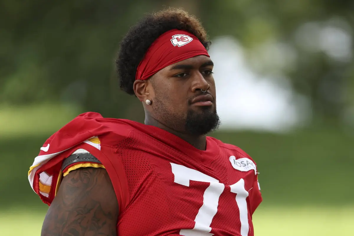 Josh Simmons, pe rezerva răniților: viitor incert la Chiefs