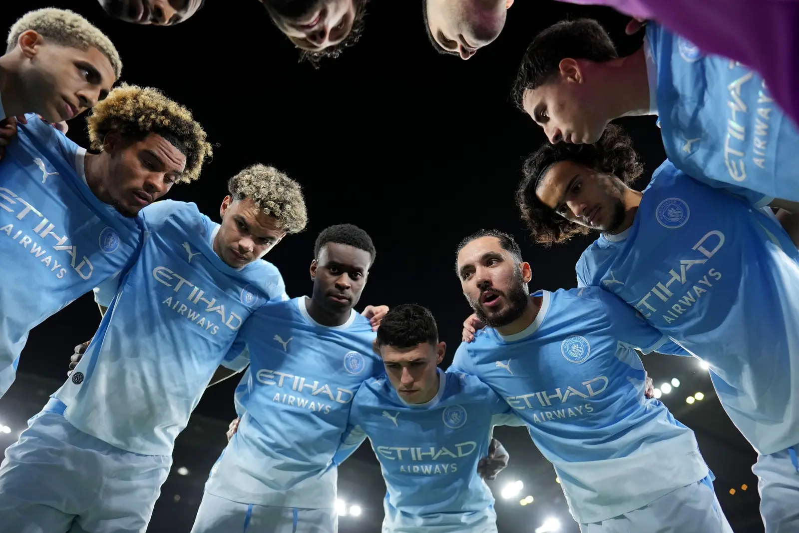 Man City - Brighton: Unde vezi meciul și ce se joacă duminică